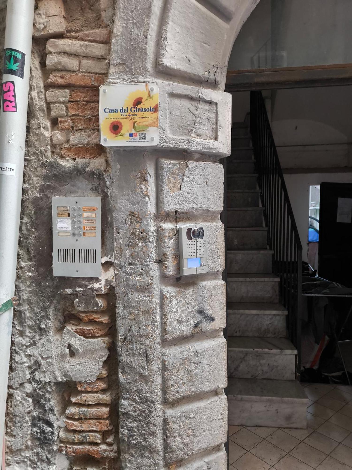 Appartamento Casa del Girasole Napoli Esterno foto